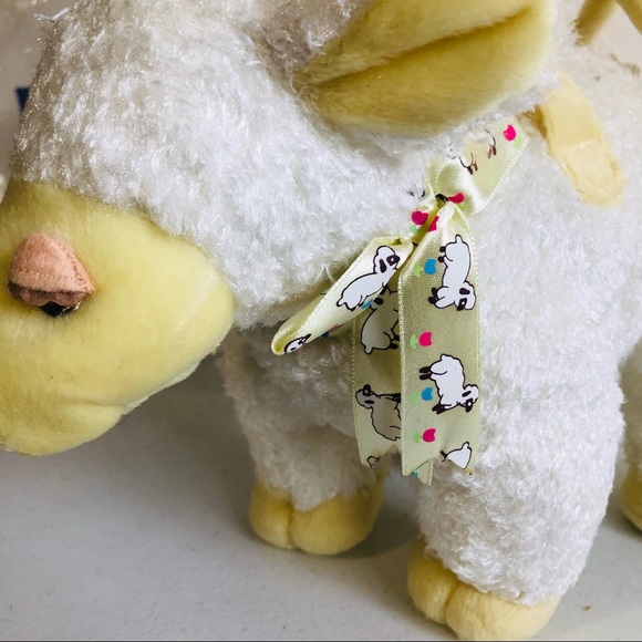 Avon Vintage Plush Lamb Bag - Picture 5 of 12